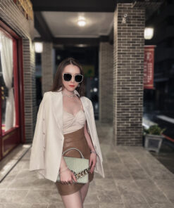 設計感修身西裝外套