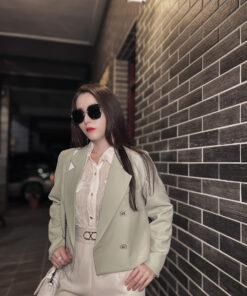 Alternative view of 短版氣質西裝外套