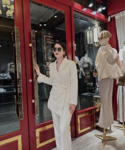 Alternative view of 設計感不規則西裝套裝